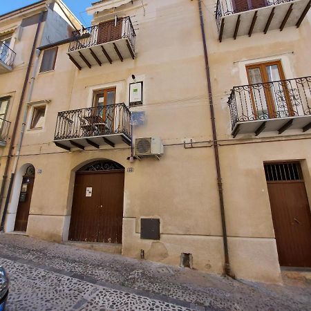 Casa Dei Normanni: Costanza Appartement Cefalù Buitenkant foto